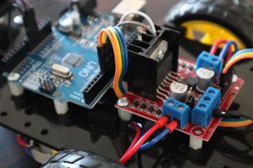 Root Engelden Kaçan Robot Seti - Demonte