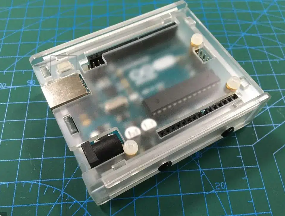 Arduino UNO Şeffaf Akrilik Pleksi Kutu - Vida-Somun Dahil
